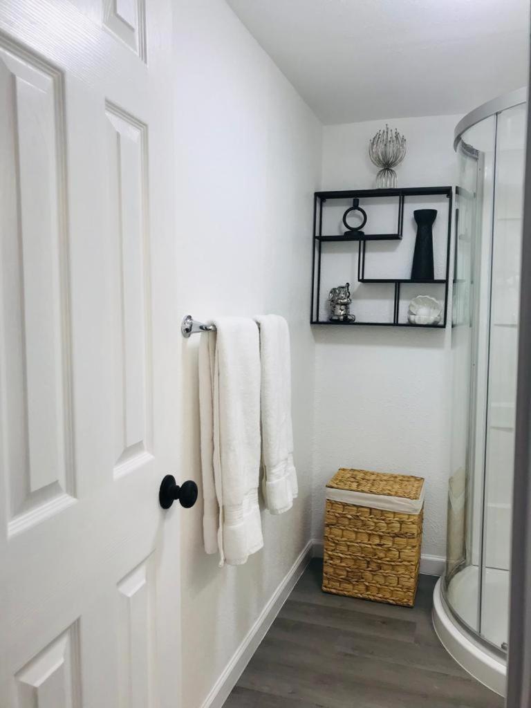10515 Houston Avenue Vila Hudson Exterior foto